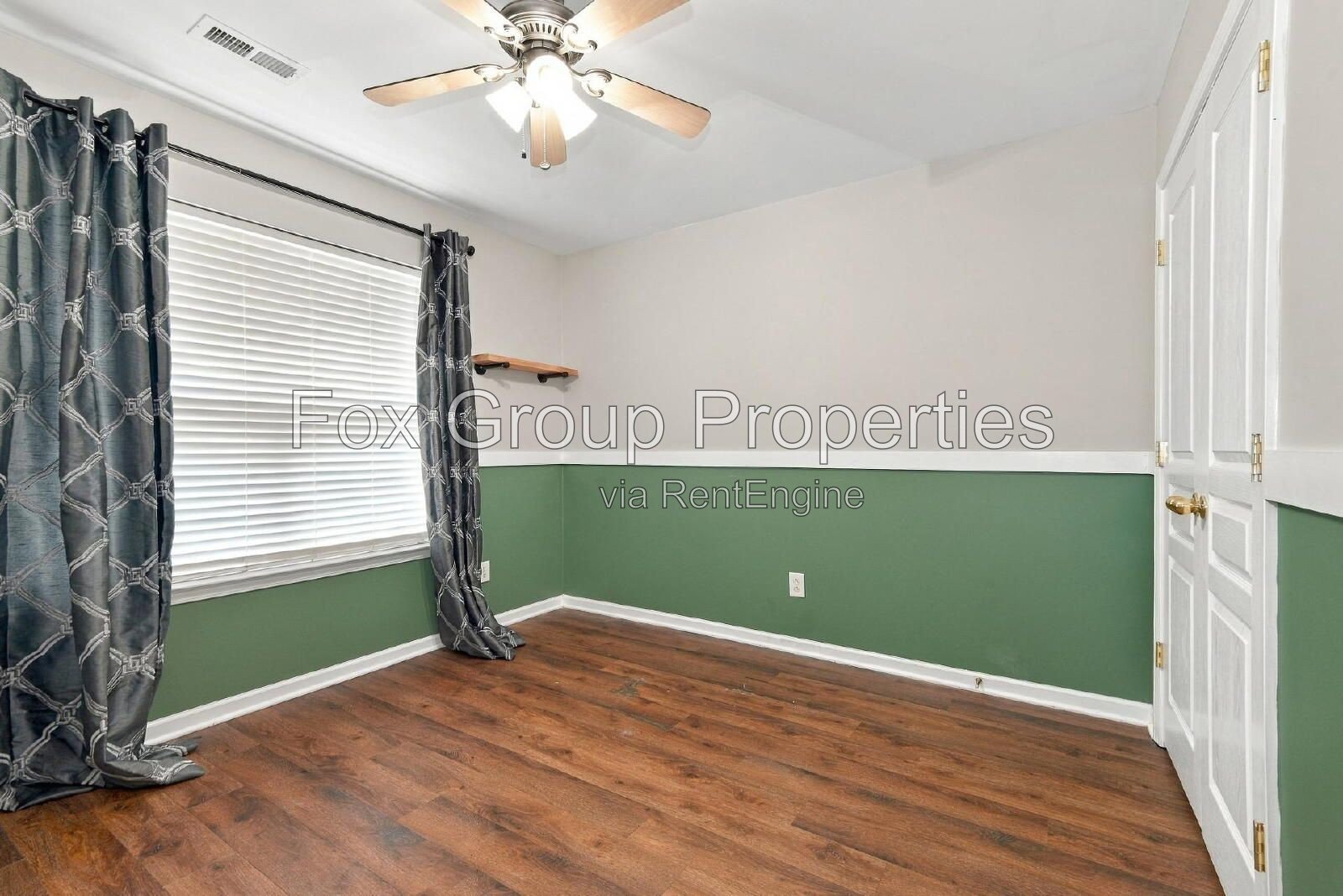 Beautifully Updated 3-Bedroom Home in Desirable Mount Holly Location! property image